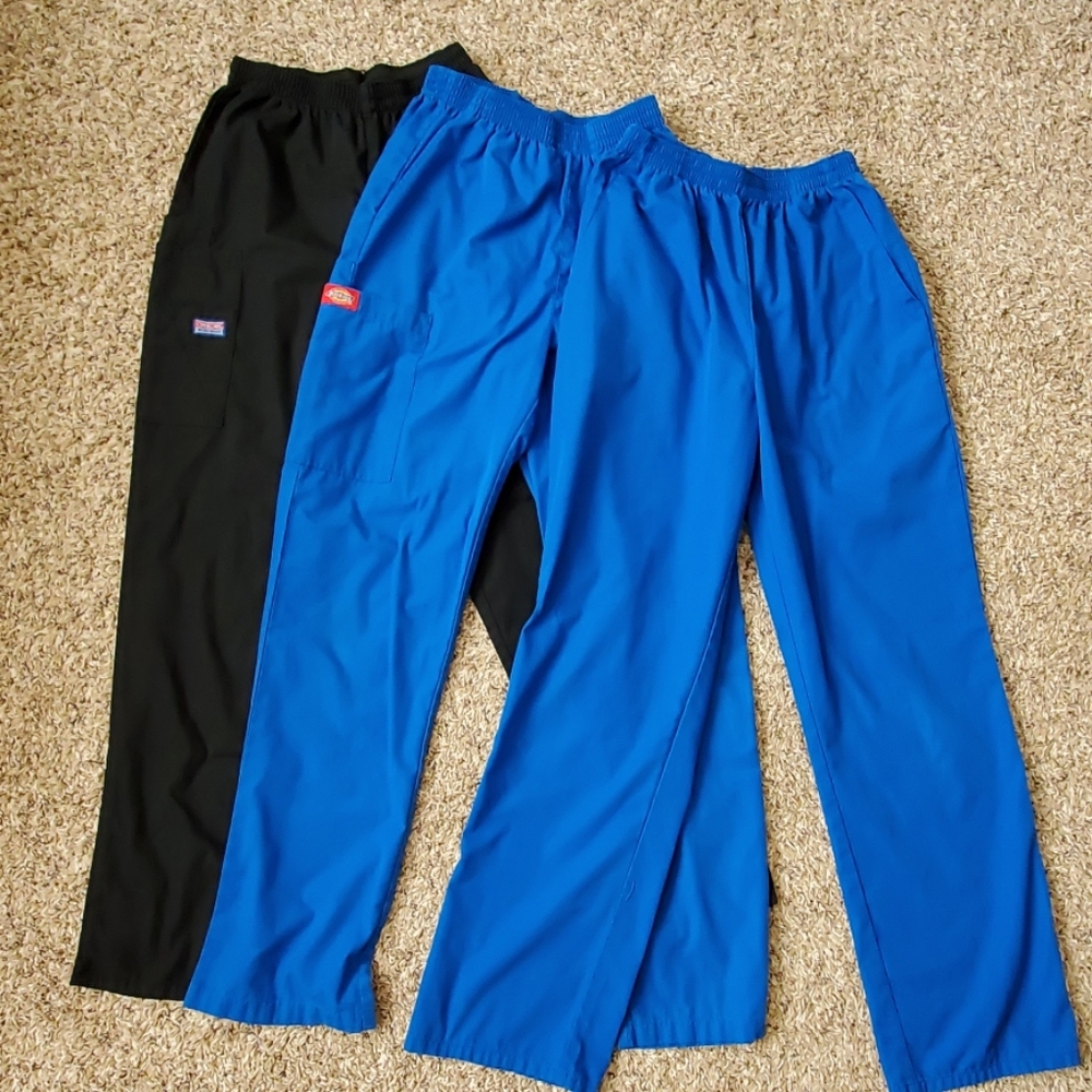 Small Women's Scrub Bottoms - lot of 3